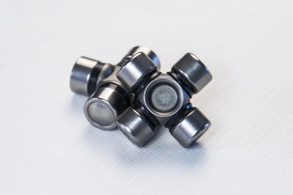 Крестовины рулевых карданчиков